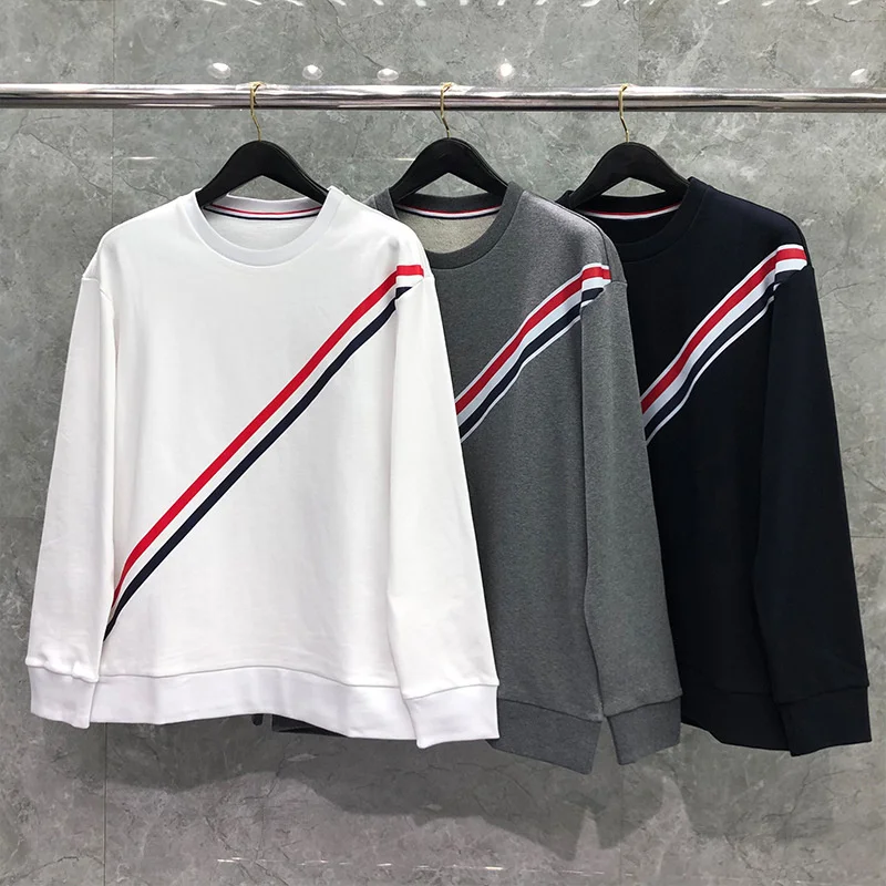 2021 Fashion Brand TB Sweatshirts Spring Autumn Hoodies Clothing Cotton Jacket Men O-Neck Striped Loose Casual Sportswear Coat
2021 Fashion Brand TB Sweatshirts Spring Autumn Hoodies Clothing Cotton Jacket Men O-Neck Striped Loose Casual Sportswear Coat