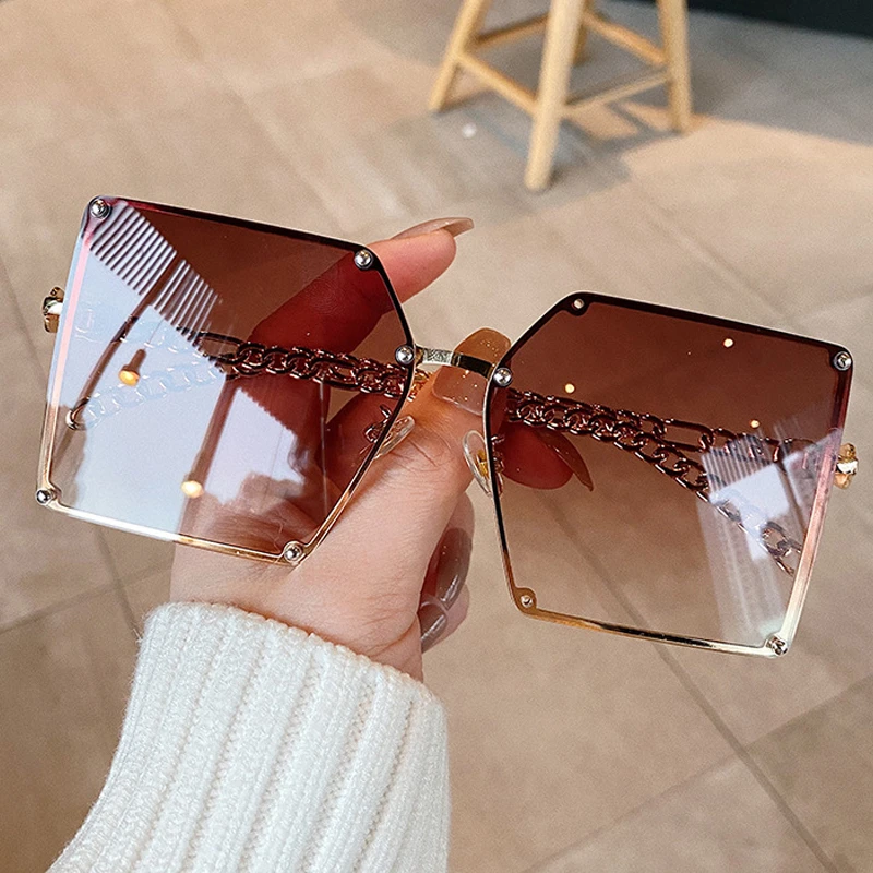 New Unique Hollow Chain Frame Square Sunglasses For Women Vintage Alloy Oversized Rivet Sun Glasses Female Gradient Shades Brown
New Unique Hollow Chain Frame Square Sunglasses For Women Vintage Alloy Oversized Rivet Sun Glasses Female Gradient Shades Brown