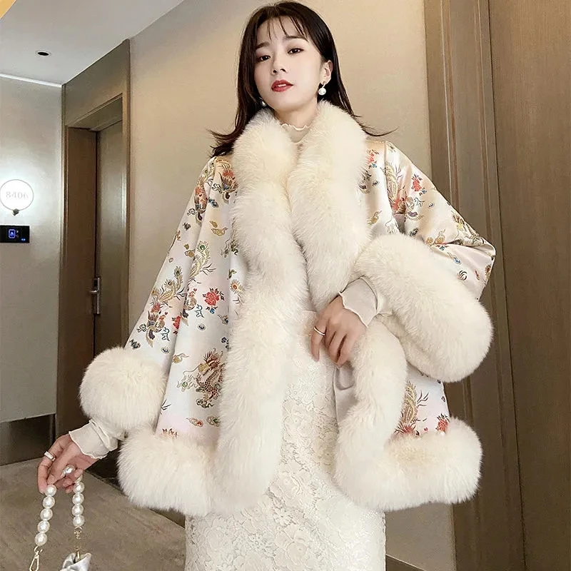 Women Chinese Style Winter Cotton Clothes Woman Faux Fur Coat Ladies Satin Overcoat Females Pearl Luxury Coat Celebrities Cloak
Women Chinese Style Winter Cotton Clothes Woman Faux Fur Coat Ladies Satin Overcoat Females Pearl Luxury Coat Celebrities Cloak