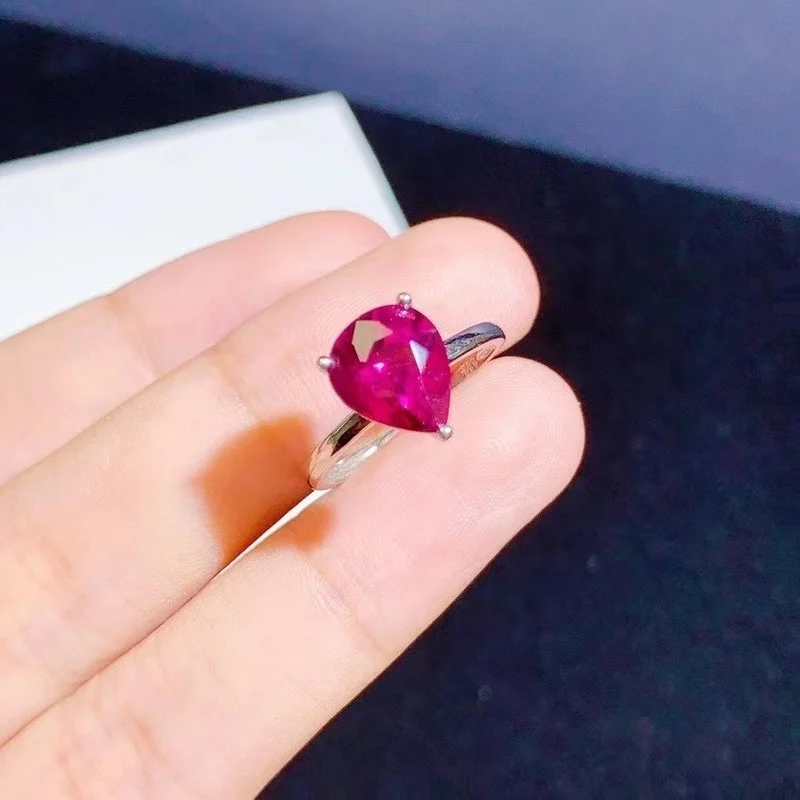 Natural Garnet earring Heart shaped 5mm Garnet 925 sterling silver earring Pop fashion ring Birthday gift.
Natural Garnet earring Heart shaped 5mm Garnet 925 sterling silver earring Pop fashion ring Birthday gift.