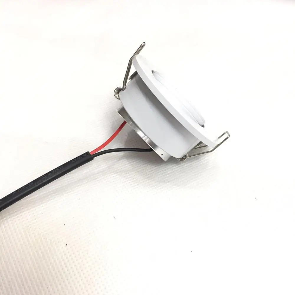 dimmable 3w Led Spot Free Shipping: 20pcs /lot cut size 45mm Down Light,ac230v / Lighting,with High Brightness,free Shipping
dimmable 3w Led Spot Free Shipping: 20pcs /lot cut size 45mm Down Light,ac230v / Lighting,with High Brightness,free Shipping