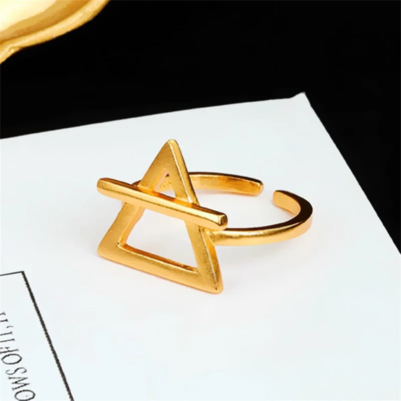 VENTFILLE 925 Sterling Silver Personality INS Geometric Triangle Smooth Open Ring Women Trend Party Jewelry Gift
VENTFILLE 925 Sterling Silver Personality INS Geometric Triangle Smooth Open Ring Women Trend Party Jewelry Gift