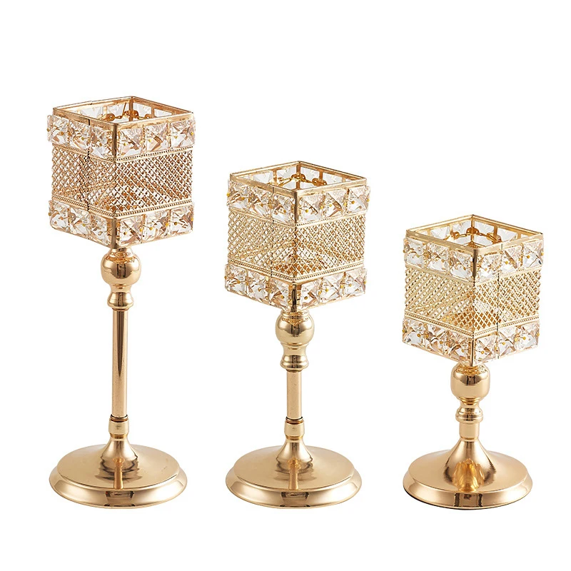 Crystal Candle Holder Light Luxury Golden Wedding Party Desktop Decoration Candlestick Ornaments Creative Metal Hollow Crafts
Crystal Candle Holder Light Luxury Golden Wedding Party Desktop Decoration Candlestick Ornaments Creative Metal Hollow Crafts