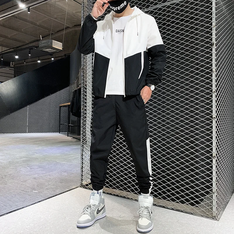 Men jogging set Casual Patchwork 2 Piece sports gym tracksuit Korean Style Fitness Streetwear workout clothes for men Size M-5XL
Men jogging set Casual Patchwork 2 Piece sports gym tracksuit Korean Style Fitness Streetwear workout clothes for men Size M-5XL