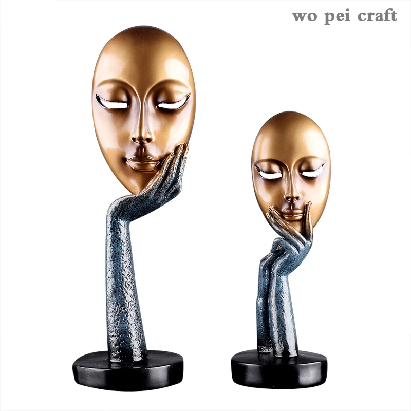 Creative Human Face Ornament Resin Portrait Statue Desk Decor Golden Mask Black Base Abstract Home Decoration Accessories Modern
Creative Human Face Ornament Resin Portrait Statue Desk Decor Golden Mask Black Base Abstract Home Decoration Accessories Modern