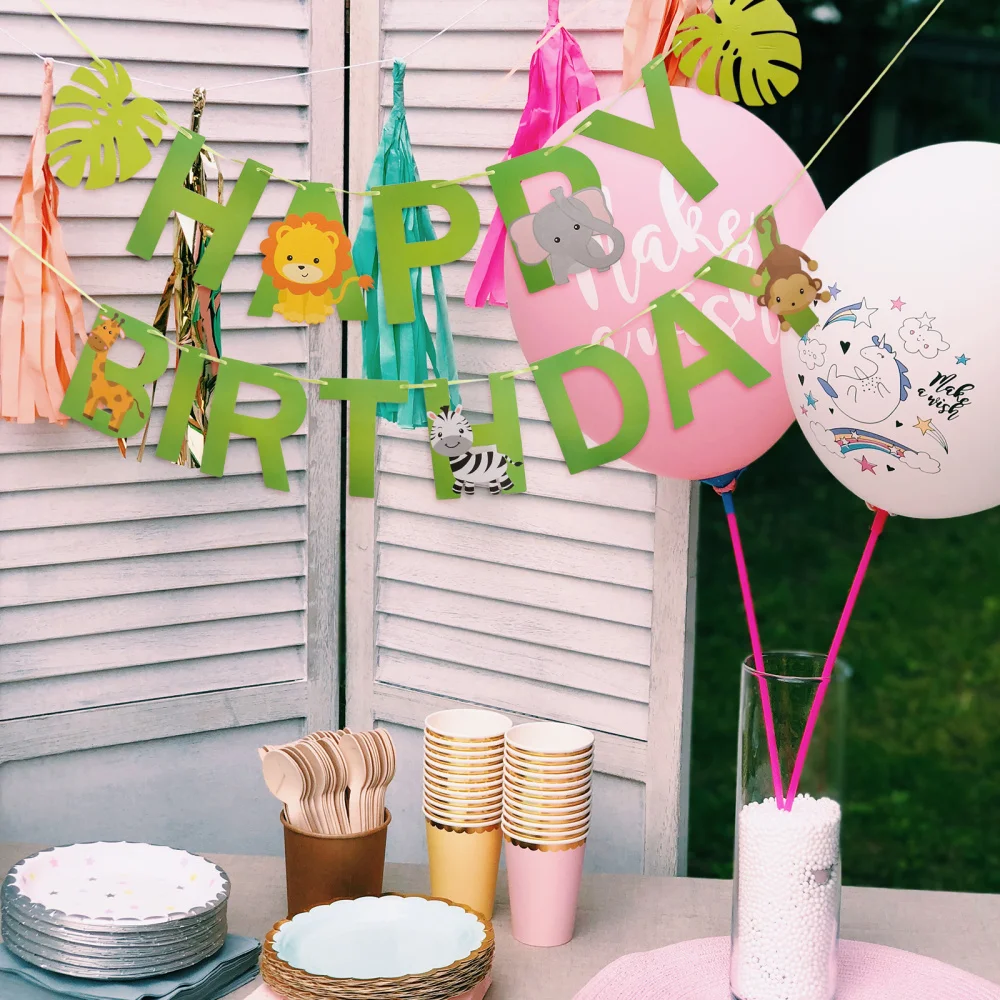31Pcs Adorable Paper Birthday Banners Chic Jungle Themed Party Cupcake Toppers
31Pcs Adorable Paper Birthday Banners Chic Jungle Themed Party Cupcake Toppers