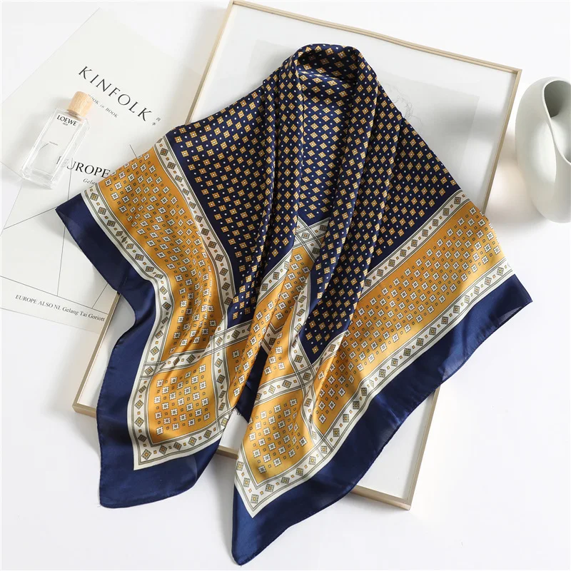 Women Silk Scarf 2021 New Square Bandana Designer Brand Female Foulard Plaid Shawls Ladies Hijabs Neckscarf Handkerchief 90*90CM
Women Silk Scarf 2021 New Square Bandana Designer Brand Female Foulard Plaid Shawls Ladies Hijabs Neckscarf Handkerchief 90*90CM