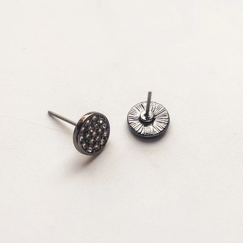 2020 new style personality cool fashion temperament round inlaid Rhinestone European and American trend hip hop hip hop
2020 new style personality cool fashion temperament round inlaid Rhinestone European and American trend hip hop hip hop