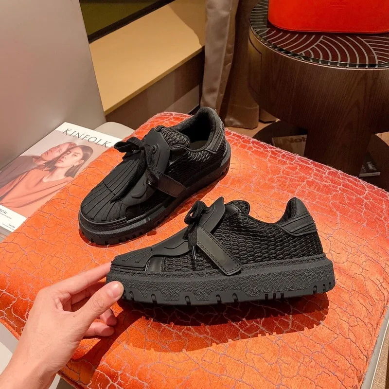 Hot Sale Real Leather Hook Loop Thick Bottom Cut Out Casual Shoes Leisure Brand Luxury Designer Mesh Platform Sneakers Women Ins
Hot Sale Real Leather Hook Loop Thick Bottom Cut Out Casual Shoes Leisure Brand Luxury Designer Mesh Platform Sneakers Women Ins