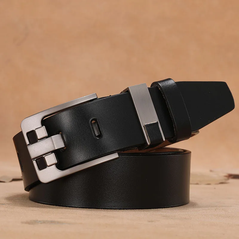 Leather Men Belt Plus Large Size Alloy Pin Buckle Cow Genuine Leather Strap Belts Waist 140 150 160cm Luxury Brand Designer 2021
Leather Men Belt Plus Large Size Alloy Pin Buckle Cow Genuine Leather Strap Belts Waist 140 150 160cm Luxury Brand Designer 2021