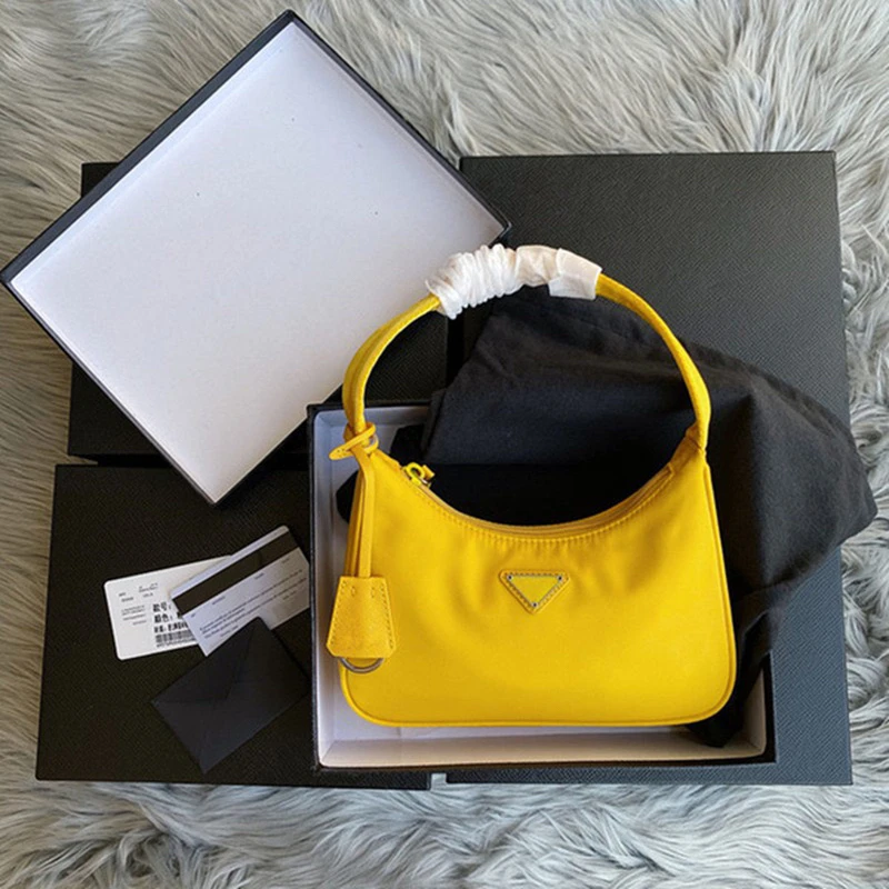 New Fashion Candy Color Moon Handbags for Women Simple Retro High Quality Nylon Baguette Bag Shoulder Bags for Women Handbag
New Fashion Candy Color Moon Handbags for Women Simple Retro High Quality Nylon Baguette Bag Shoulder Bags for Women Handbag