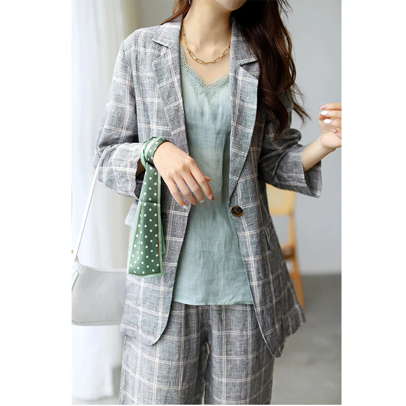 Retro linen casual plaid suit female 2021 autumn new fashion thin suit two-piece suit
Retro linen casual plaid suit female 2021 autumn new fashion thin suit two-piece suit