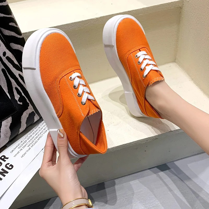 Leopard Shoes Women Clogs Platform Casual Female Sneakers Round Toe Cross Small New Creepers Espadrille Breathable Summer leopar
Leopard Shoes Women Clogs Platform Casual Female Sneakers Round Toe Cross Small New Creepers Espadrille Breathable Summer leopar