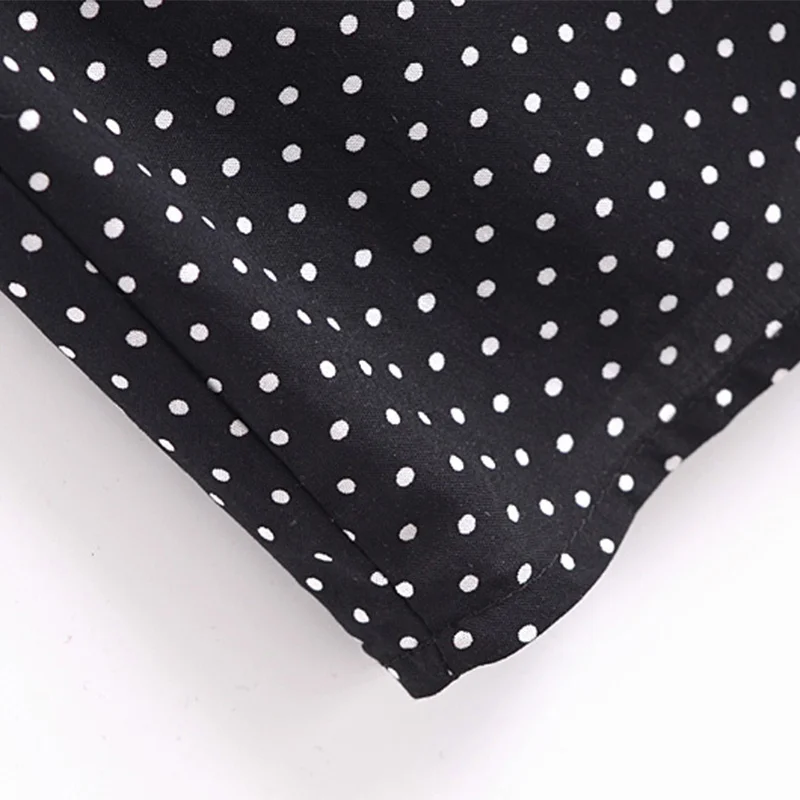 Feminine mode the hollow neck out midi dressed vintage dot split dressed in fancy short sleeve dress in summer
Feminine mode the hollow neck out midi dressed vintage dot split dressed in fancy short sleeve dress in summer