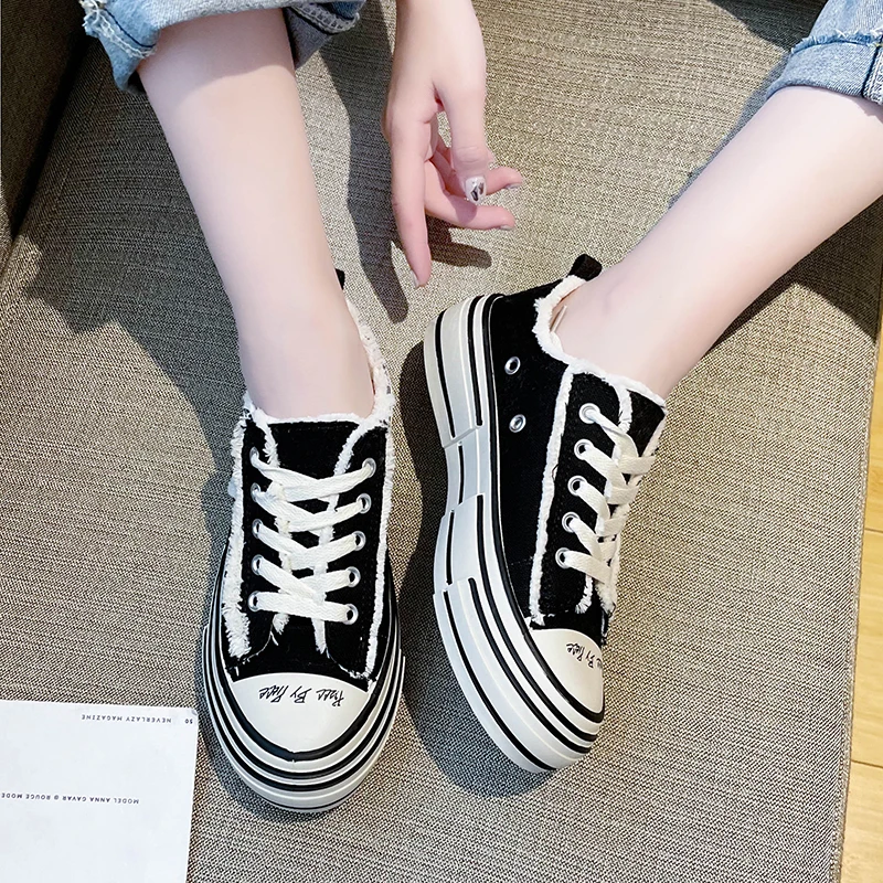 2021 Вулканизированная обувь на толстой подошве женская спортивная обувь новая парусиновая обувь в стиле ретро на плоской подошве модная удо...
2021 Вулканизированная обувь на толстой подошве женская спортивная обувь новая парусиновая обувь в стиле ретро на плоской подошве модная удо...