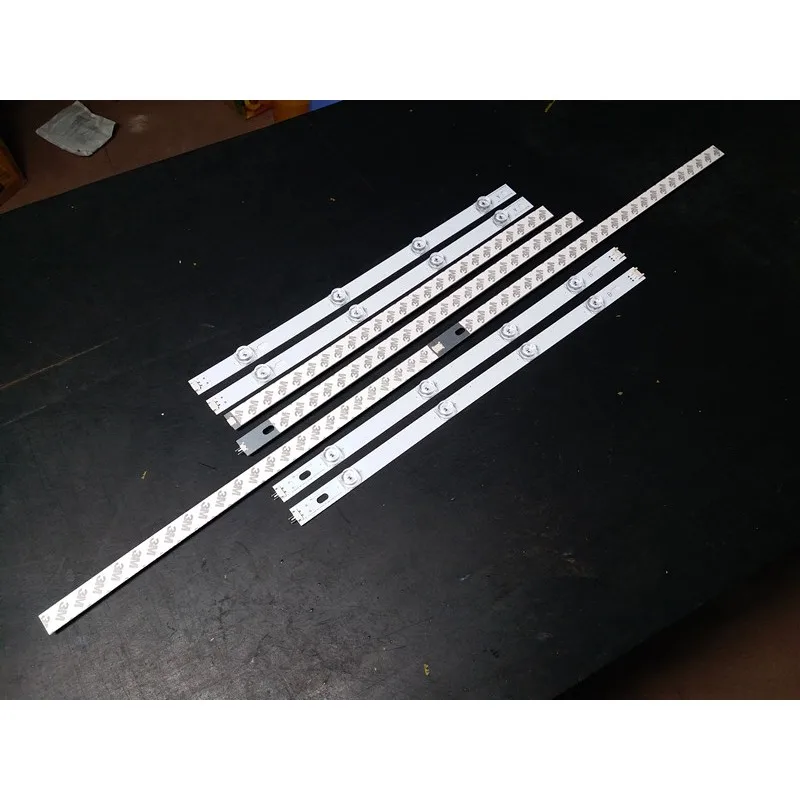 100%NEW!! 40 PCS(20*A,20*B)825mm LED strip 8 leds For LG INNOTEK DRT 3.0 42"_A/B TYPE 42LB5610 42LB5510 42LY320C 42GB6310 TV LCD
100%NEW!! 40 PCS(20*A,20*B)825mm LED strip 8 leds For LG INNOTEK DRT 3.0 42"_A/B TYPE 42LB5610 42LB5510 42LY320C 42GB6310 TV LCD