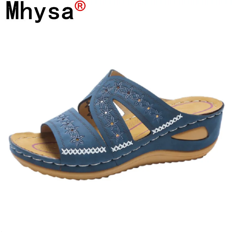 2021 New Summer Women's Sandals Fashion Retro Wedges Women Casual Comfortable Platform Sandals Outdoor Beach Open Toe Slipper
2021 New Summer Women's Sandals Fashion Retro Wedges Women Casual Comfortable Platform Sandals Outdoor Beach Open Toe Slipper