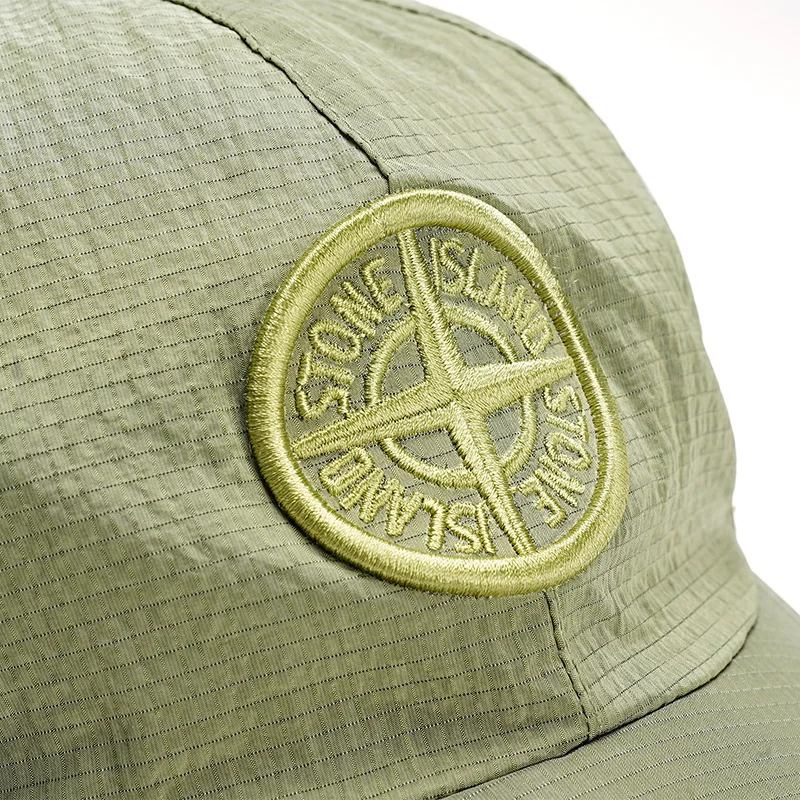 STONE ISLAND19ss Adjustable Peaked Curved Brim Hat Baseball Cap for Men and Women
STONE ISLAND19ss Adjustable Peaked Curved Brim Hat Baseball Cap for Men and Women
