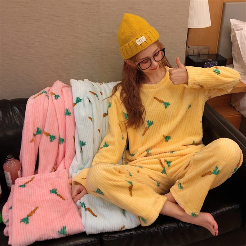Pajamas Set Fall Winter Warm Women Carrot Print Sleepwear Coral Fleece Long Sleeves Pajamas for Women Sleepwear Female Homewear
Pajamas Set Fall Winter Warm Women Carrot Print Sleepwear Coral Fleece Long Sleeves Pajamas for Women Sleepwear Female Homewear