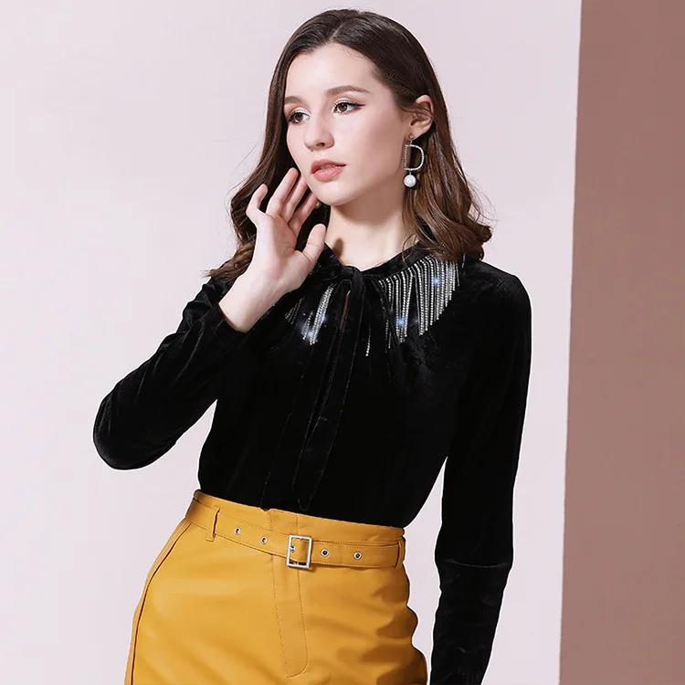 Fall / winter 2019 new bright diamond tassel lace up gold velvet bottomed top fashion versatile slim long sleeve top women's
Fall / winter 2019 new bright diamond tassel lace up gold velvet bottomed top fashion versatile slim long sleeve top women's