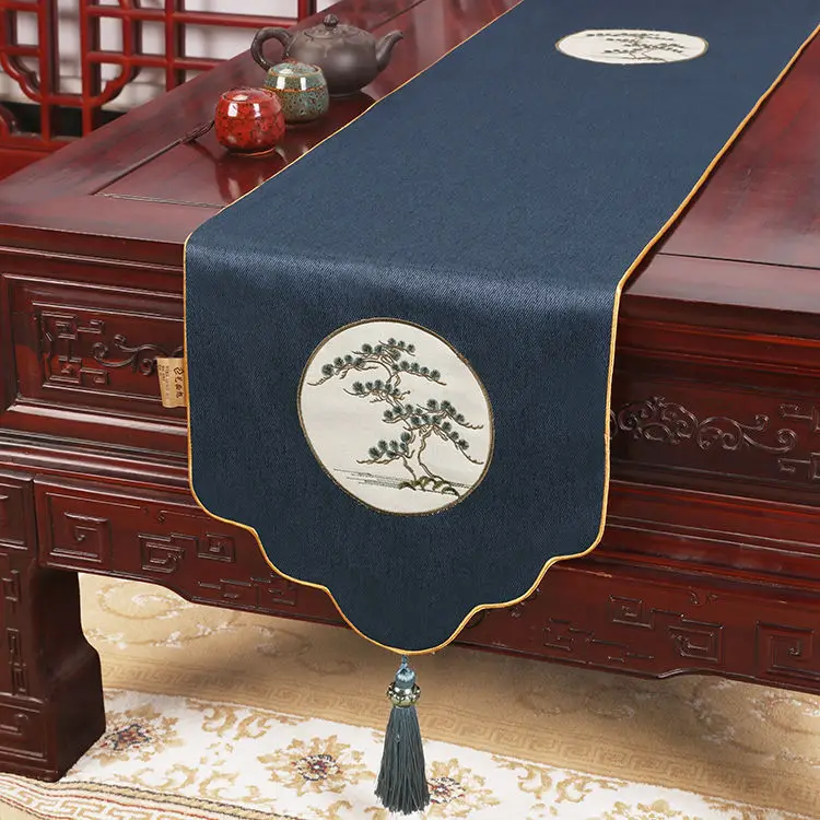 Chinese Style Table Runners Embroidery Tassel Mat Tablecloth Bed Flag TV Coffee Table Decor Custom Dinner Table Decoration
Chinese Style Table Runners Embroidery Tassel Mat Tablecloth Bed Flag TV Coffee Table Decor Custom Dinner Table Decoration