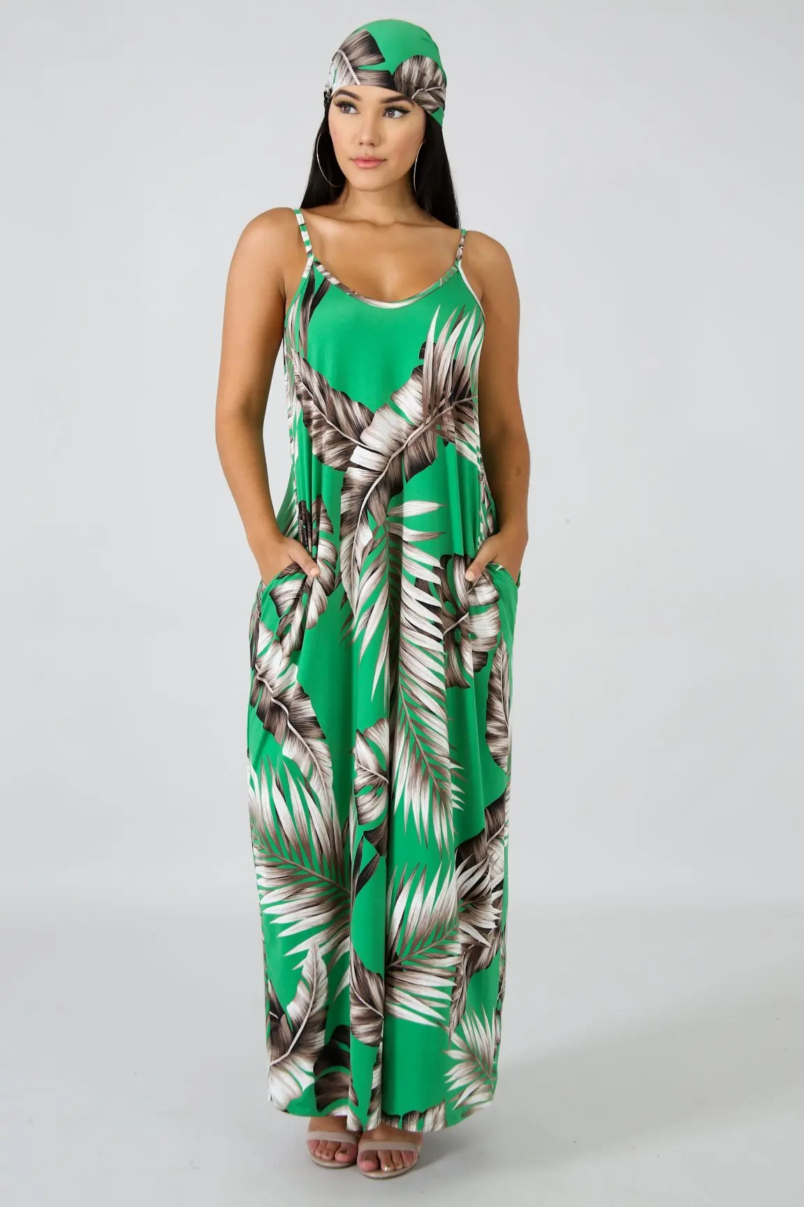 2021 Women's Fashion Autumn New Beach Wind Lacing Loose Big Size Stripe Straight Tube Skirt Condole Characteristic Scarf Dress
2021 Women's Fashion Autumn New Beach Wind Lacing Loose Big Size Stripe Straight Tube Skirt Condole Characteristic Scarf Dress