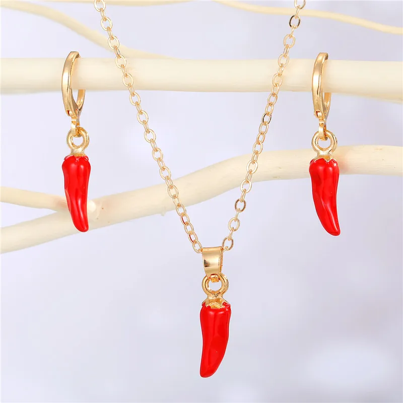 Creative Enamel Chili Pendant Necklace For Women Gift New Vintage Fashion Food Sweater Clavicle Chain Wedding Party Jewelry N161
Creative Enamel Chili Pendant Necklace For Women Gift New Vintage Fashion Food Sweater Clavicle Chain Wedding Party Jewelry N161