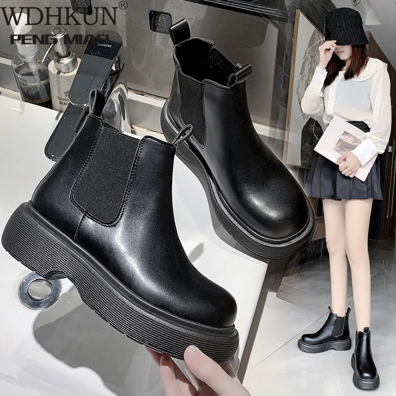 New Luxury Chelsea Boots Women Ankle Boots Chunky Winter Shoes Platform Ankle Boots Slip on Chunky Heel Boot Brand Designer
New Luxury Chelsea Boots Women Ankle Boots Chunky Winter Shoes Platform Ankle Boots Slip on Chunky Heel Boot Brand Designer