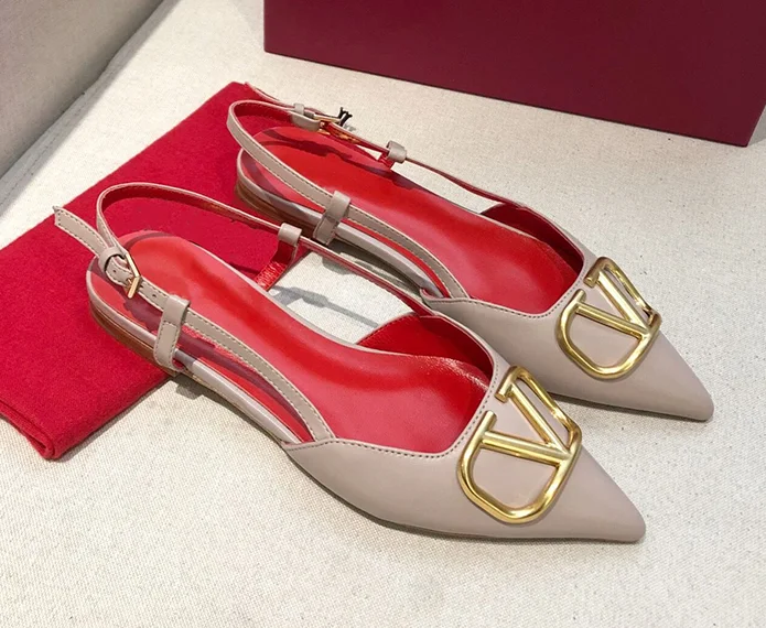 Luxery Shoes Women Sandals Flat Pointed Toe Wedding Shoes Metal V-button Sexy Sandals Genuine Leather Gladiator Back Strap 34-43
Luxery Shoes Women Sandals Flat Pointed Toe Wedding Shoes Metal V-button Sexy Sandals Genuine Leather Gladiator Back Strap 34-43