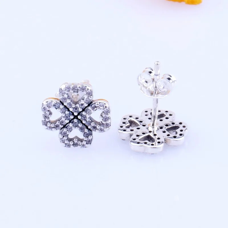 Original S925 Sterling Silver Pan Earring Four Leaf Flower New Lucky Clover Earrings For Women Wedding Gift Fashion Jewelry
Original S925 Sterling Silver Pan Earring Four Leaf Flower New Lucky Clover Earrings For Women Wedding Gift Fashion Jewelry