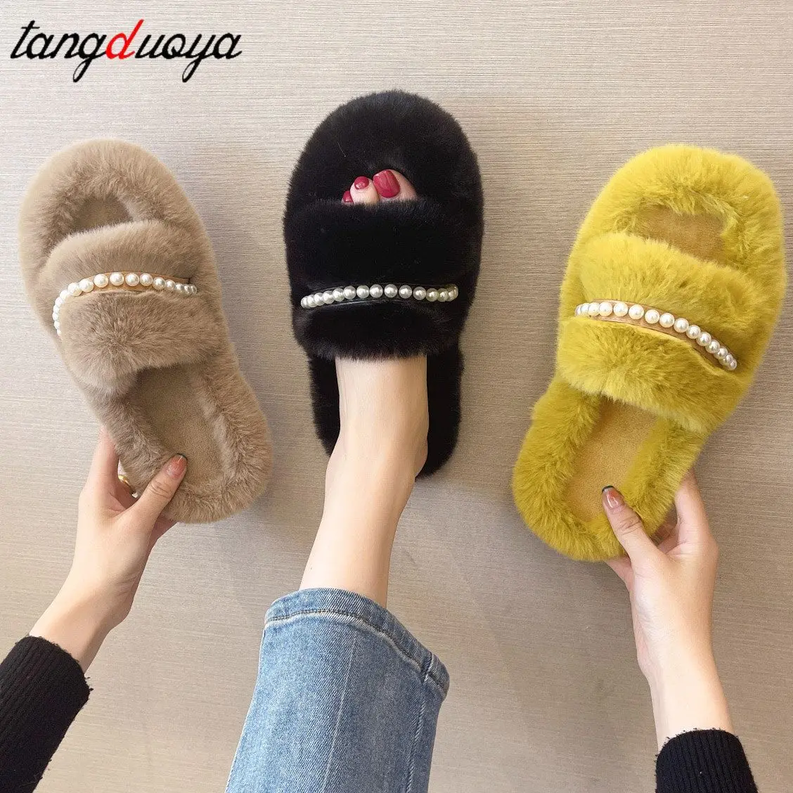 Шлепанцы женские с искусственным мехом, мягкие сандалии на плоской подошве, плюшевые шлепанцы, мягкая обувь с жемчугом
Шлепанцы женские с искусственным мехом, мягкие сандалии на плоской подошве, плюшевые шлепанцы, мягкая обувь с жемчугом