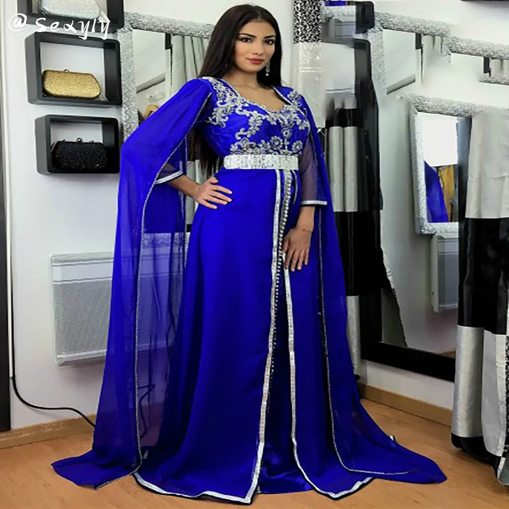 Traditional Dubai Kaftan Evening Dress With Caped Sleeve Vintage Long Sleeve Morrocan Abaya Evening Gowns Lace Beaded Prom Wear 
Traditional Dubai Kaftan Evening Dress With Caped Sleeve Vintage Long Sleeve Morrocan Abaya Evening Gowns Lace Beaded Prom Wear