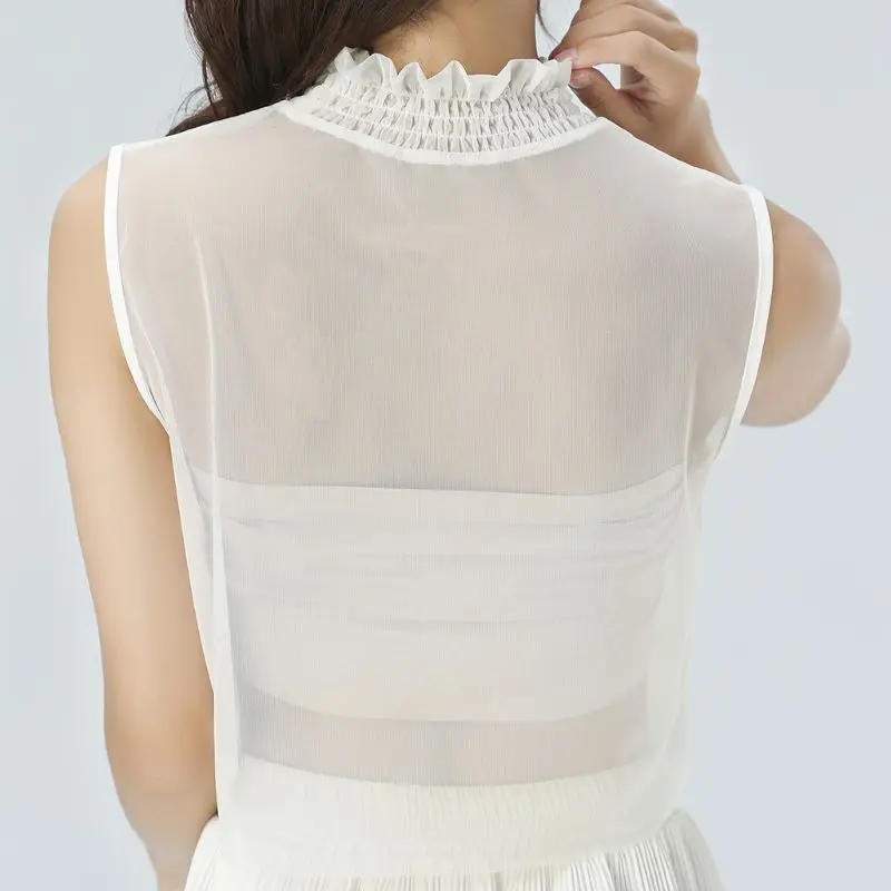 Korean Ruffles Elastic High Neck False Fake Collar Pullover Vest Style Womens Sheer Stretchy Detachable Half-Shirt
Korean Ruffles Elastic High Neck False Fake Collar Pullover Vest Style Womens Sheer Stretchy Detachable Half-Shirt