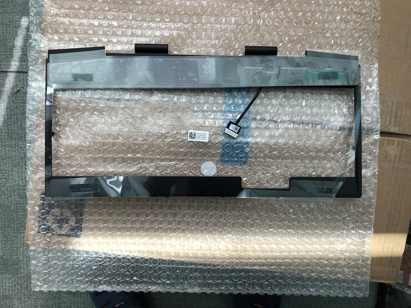 Brand new original authentic for Dell Alienware M17X R3 R4 keyboard frame beading with electronic parts screen shaft bead
Brand new original authentic for Dell Alienware M17X R3 R4 keyboard frame beading with electronic parts screen shaft bead