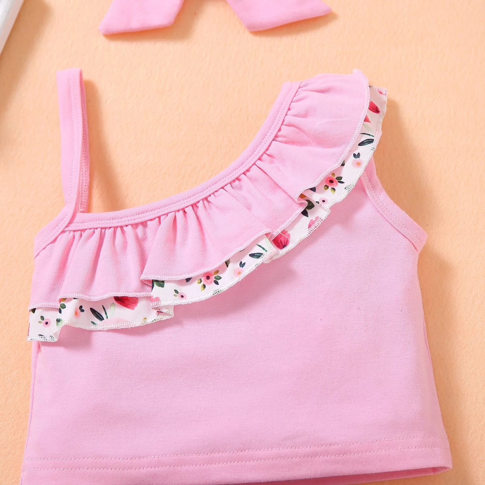 Summer New Style Baby girl Clothing Sling Print Shorts Childrens Outfit Leisure Dress For Beach Play
Summer New Style Baby girl Clothing Sling Print Shorts Childrens Outfit Leisure Dress For Beach Play