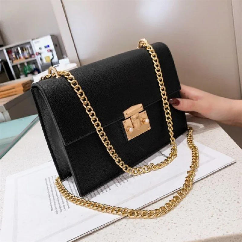 Korean Style Solid Color PU Leather Chain Small Square Crossbody Shoulder Bags For Women Hand Bags For Women 2021
Korean Style Solid Color PU Leather Chain Small Square Crossbody Shoulder Bags For Women Hand Bags For Women 2021