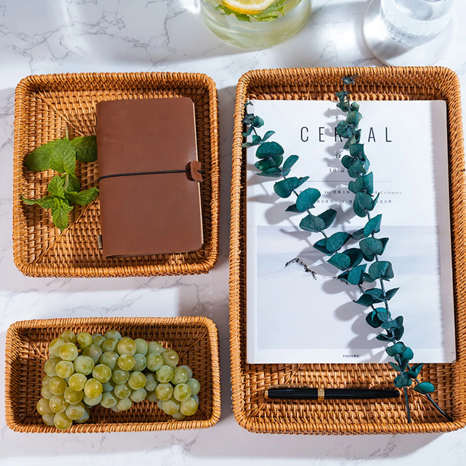 Hand-Woven Round Rattan Storage Tray Wicker Basket with Handle For Bread Fruit Food Tea Flower Breakfast Display Storage Baskets
Hand-Woven Round Rattan Storage Tray Wicker Basket with Handle For Bread Fruit Food Tea Flower Breakfast Display Storage Baskets