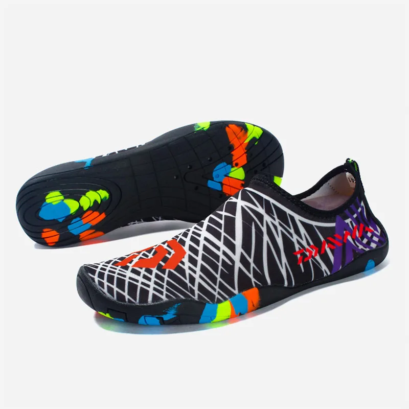 New Daiwa Fishing Water Shoes Men Beach Outdoor Wading Shoes Climbing Shoes Surf Woman Quick-Drying Dawa Fishing Shoes Size35-46
New Daiwa Fishing Water Shoes Men Beach Outdoor Wading Shoes Climbing Shoes Surf Woman Quick-Drying Dawa Fishing Shoes Size35-46