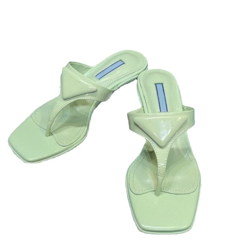 Women's sandals 2021 women shoe women's slippers women heels summer shoes for women shoes women's sandal women heels flip flop
Women's sandals 2021 women shoe women's slippers women heels summer shoes for women shoes women's sandal women heels flip flop