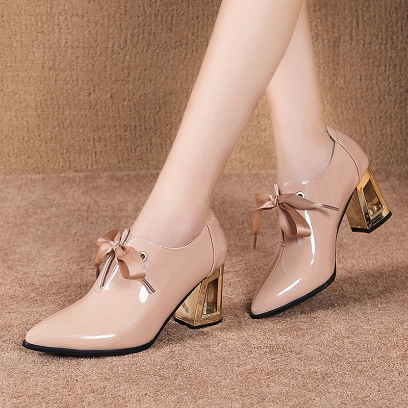 20201Spring Women Shoes Pointed Toe Lace Up High Heels Pointed Toe Dres Shoes Patent Leather Bare boots Black
20201Spring Women Shoes Pointed Toe Lace Up High Heels Pointed Toe Dres Shoes Patent Leather Bare boots Black