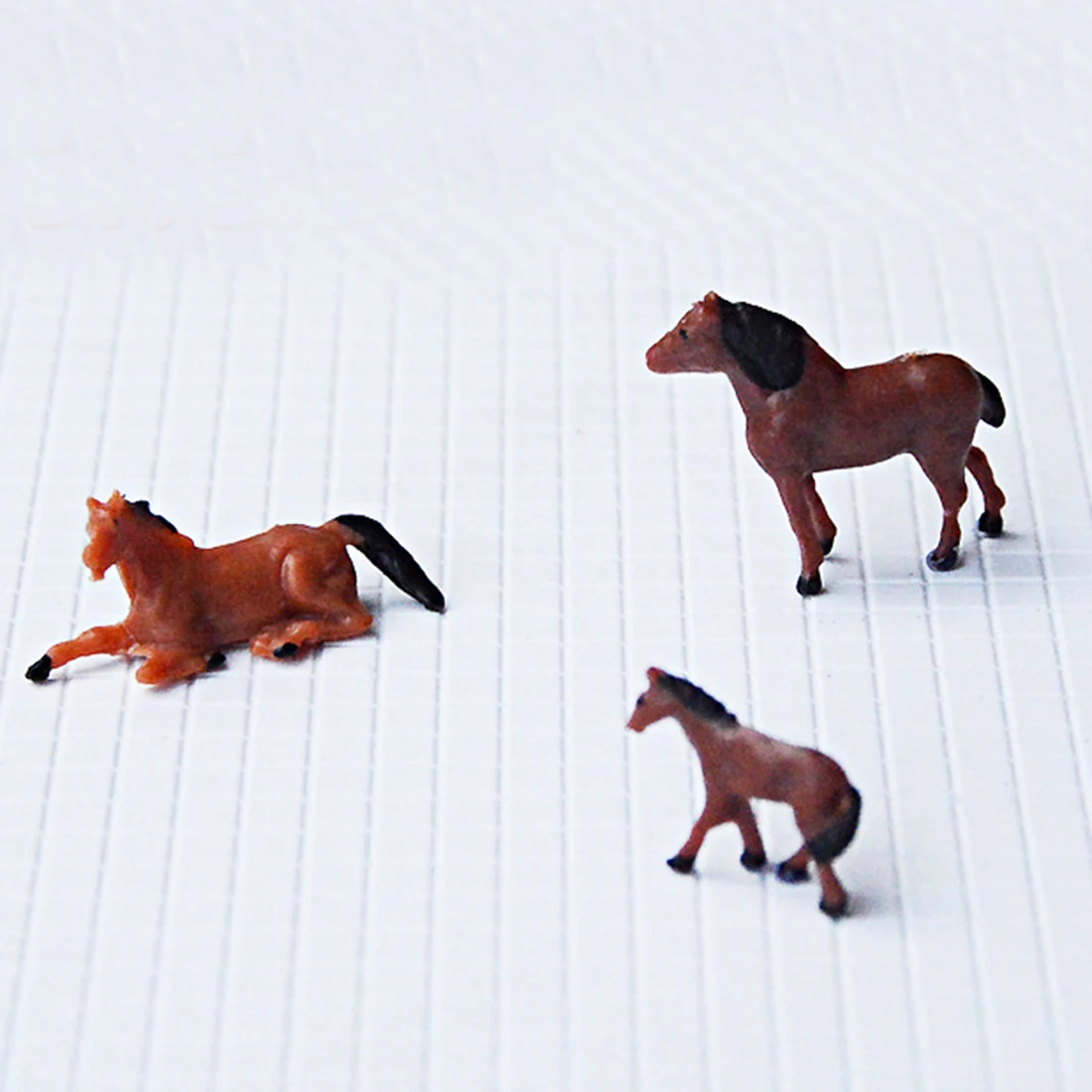 20Pcs/Set 1:87 or 1:150 Scale Plastic Model Horse for DIY Architecture Sand Table - Random Color and Type
20Pcs/Set 1:87 or 1:150 Scale Plastic Model Horse for DIY Architecture Sand Table - Random Color and Type