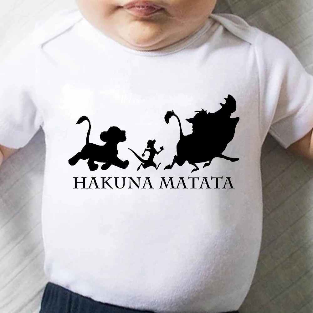 HAKUNA MATATA Newborn Bodysuit Cotton Simba Fun Graphics 0-24M Kawaii Baby Jumpsuit Outfits Summer Girls Boys Romper Clothes
HAKUNA MATATA Newborn Bodysuit Cotton Simba Fun Graphics 0-24M Kawaii Baby Jumpsuit Outfits Summer Girls Boys Romper Clothes