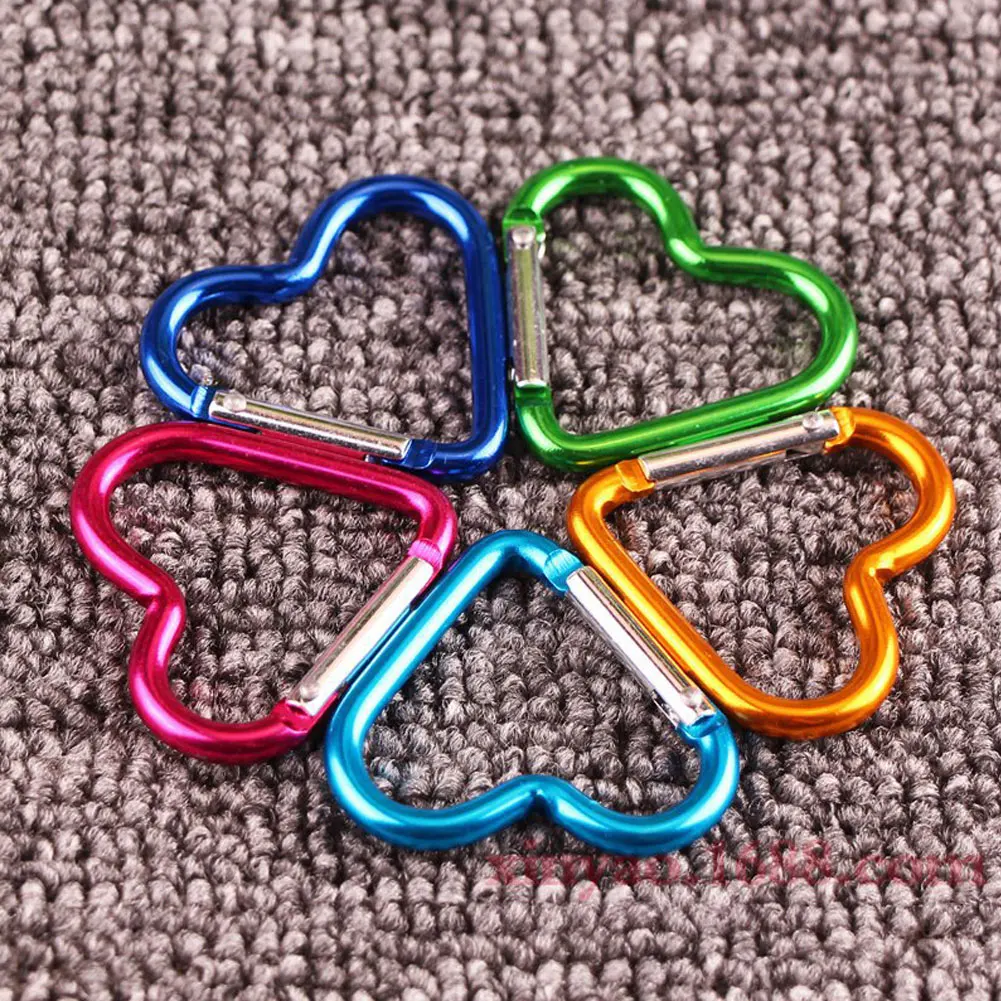 5pcs Heart-Shaped Carabiner Clip Aluminum Alloy Keychain Clip Carabiner Hook Holder for Luggage
5pcs Heart-Shaped Carabiner Clip Aluminum Alloy Keychain Clip Carabiner Hook Holder for Luggage