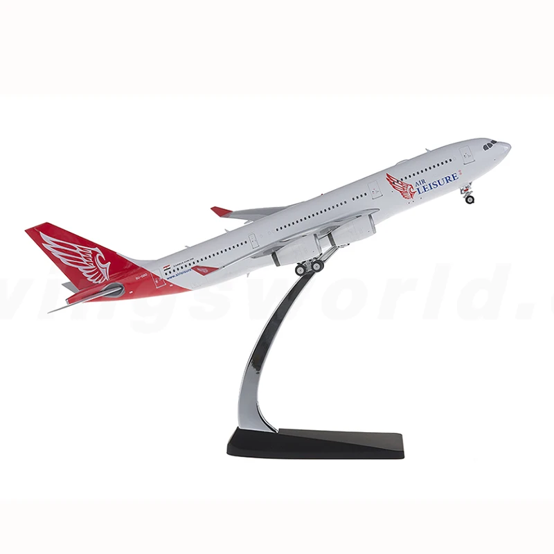 Diecast 1:200 Air Leisure A340-200 SU-GBO Airplane Models Adult Collection Souvenir Toys for Display Show
Diecast 1:200 Air Leisure A340-200 SU-GBO Airplane Models Adult Collection Souvenir Toys for Display Show