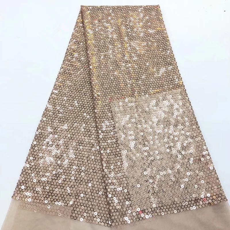New African Lace Fabric French 2019 beautiful Advanced sequin design Lace Fabric Used for women wedding dresses
New African Lace Fabric French 2019 beautiful Advanced sequin design Lace Fabric Used for women wedding dresses