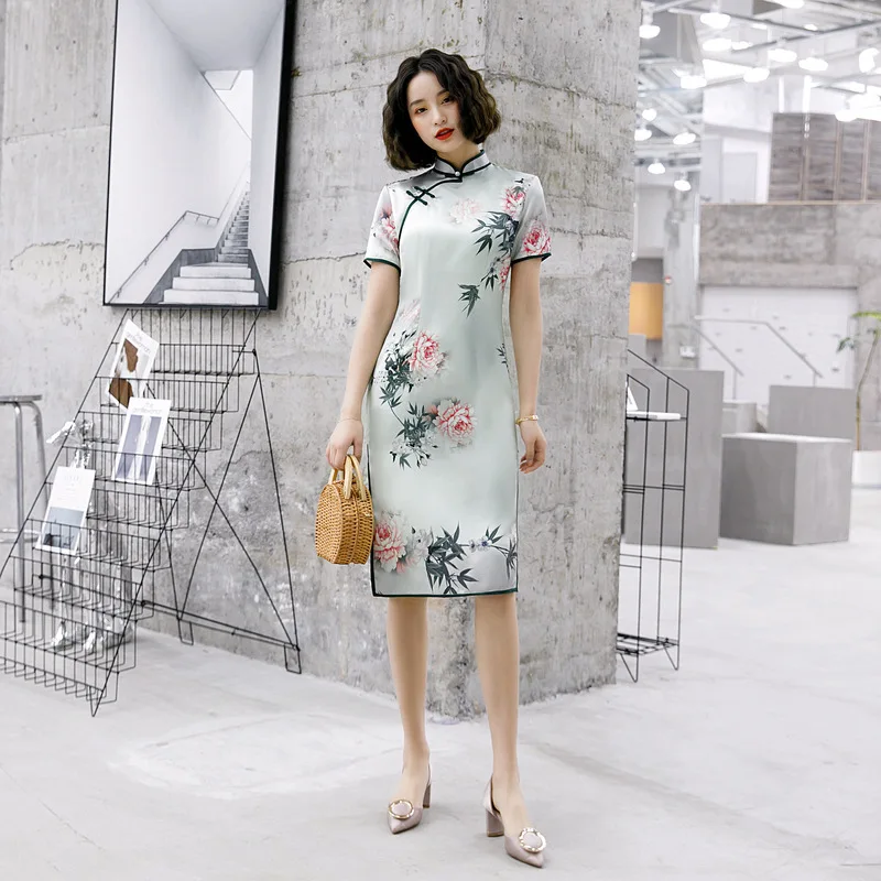 Elegant Chinese Cheongsam Short -Sleeve Novelty Qipao Mandarin Collar Plus Size 3XL 4XL Sexy Slim Dress For Women Party Gown
Elegant Chinese Cheongsam Short -Sleeve Novelty Qipao Mandarin Collar Plus Size 3XL 4XL Sexy Slim Dress For Women Party Gown