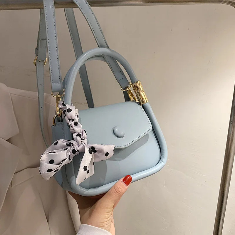 Small Simple PU Leather Bucket Shoulder Crossbody Bag for Women 2021 Fashion New Hot Summer Handbags and Purses Travel Totes
Small Simple PU Leather Bucket Shoulder Crossbody Bag for Women 2021 Fashion New Hot Summer Handbags and Purses Travel Totes