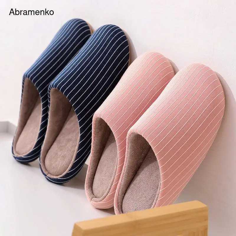 Warm Winter Home Slippers Canvas Cotton Non-Slip Thick Warm House Shoes Women Men Slippers Indoor Shoes Flats Plus Size 37-44
Warm Winter Home Slippers Canvas Cotton Non-Slip Thick Warm House Shoes Women Men Slippers Indoor Shoes Flats Plus Size 37-44