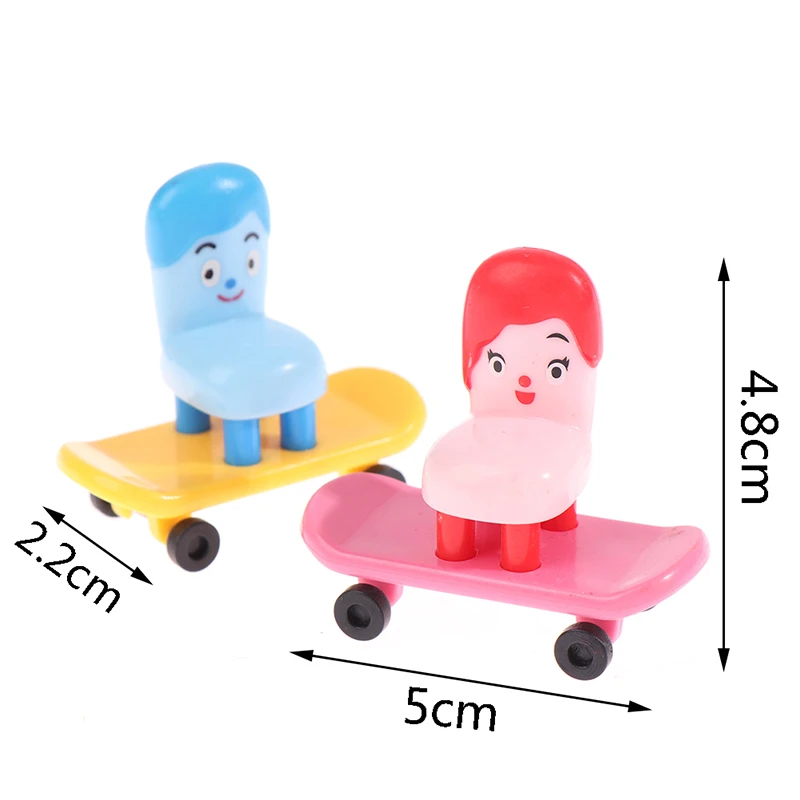 1pc Mini Skateboard Finger Skateboard Stool Toy Dollhouse Mini Four-Wheel Skateboard Random Color
1pc Mini Skateboard Finger Skateboard Stool Toy Dollhouse Mini Four-Wheel Skateboard Random Color