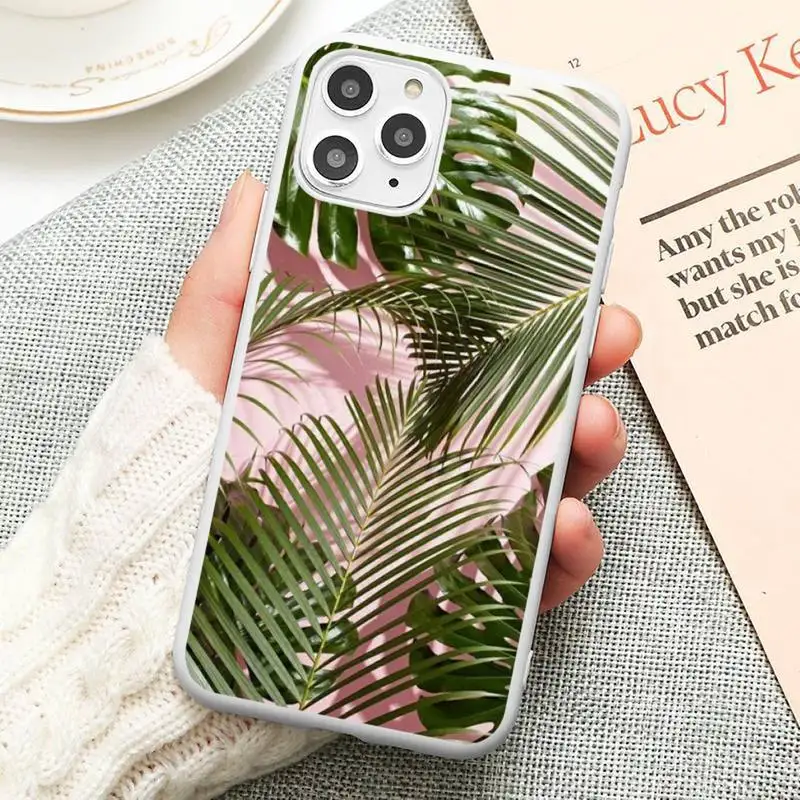 Banana Retro leaves art Phone Case Candy Color for iPhone 6 6S 7 8 11 12 XS X SE 2020 XR mini pro Plus MAX funda
Banana Retro leaves art Phone Case Candy Color for iPhone 6 6S 7 8 11 12 XS X SE 2020 XR mini pro Plus MAX funda
